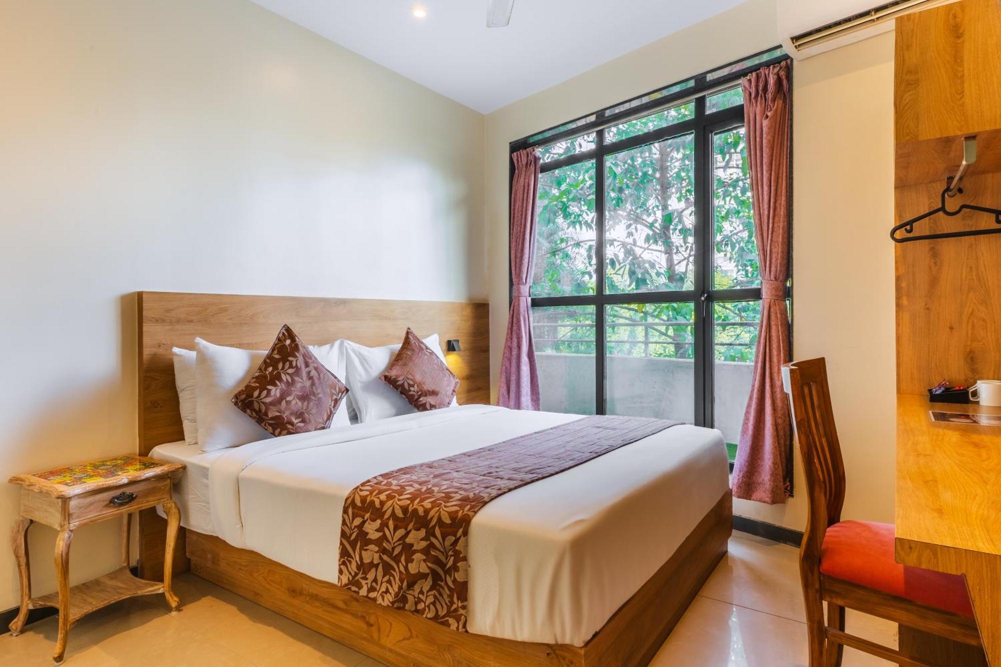 Arnna Hotel - Goregaon Mumbai Ngoại thất bức ảnh